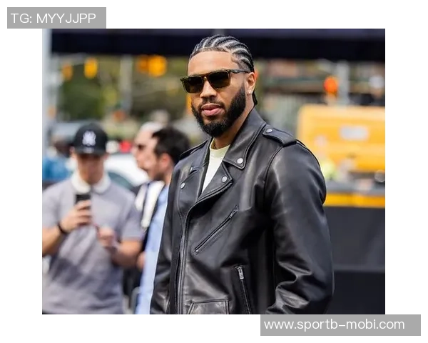 杜兰特评价塔图姆复出前景称其在此阶段表现令人期待